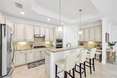 2834 Aviamar Cir, Naples, FL 34114 - photo 5