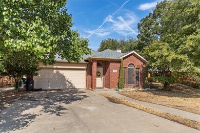 3824 Gessner Dr, Denton, TX 76210 - photo 3