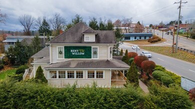 473 E Palmer St, Franklin, NC 28734 - photo 3