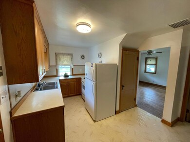 708 12th Ave SW, Austin, MN 55912 - photo 7