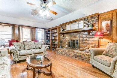 401 Chisholm Trail, Hurst, TX 76054 - photo 7