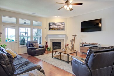 2235 Crescent Water, Rosenberg, TX 77471 - photo 7