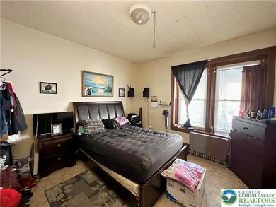 245 N 4th St, Allentown, PA 18102 - photo 3