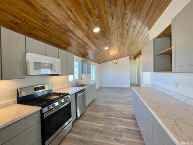 3930 Lambert Dr, Winnemucca, NV 89445 - photo 6