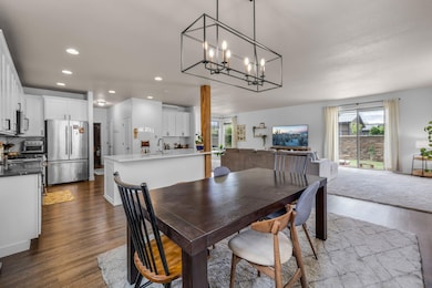 20560 Boyd Ct, Bend, OR 97701 - photo 6