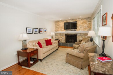 422 Mountainview Dr, Luray, VA 22835 - photo 5