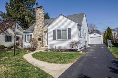 520 Fallis Road_5