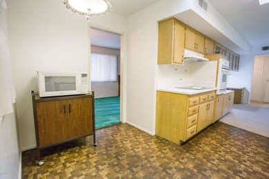 9901 W La Jolla Cir S, Sun City, AZ 85351 - photo 6