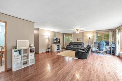 07-186 Laurel Dr-Windowstill Real Estate