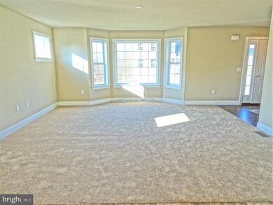 215 Kenneth Dr unit 35, Leola, PA 17540 - photo 5