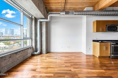 Barker Block unit 325, Los Angeles, CA 90013 - photo 4