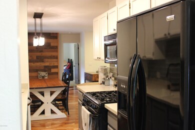 6. Kitchen (1)