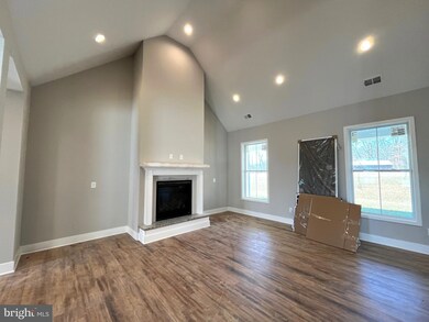 183 Glenaire Rd, Bunker Hill, WV 25413 - photo 6