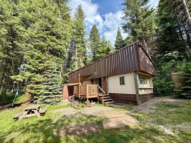 8 Kathleen Way, Cascade, ID 83611 - photo 4