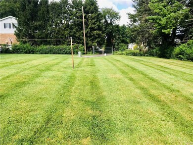 1605 W Greenleaf St, Allentown, PA 18102 - photo 2