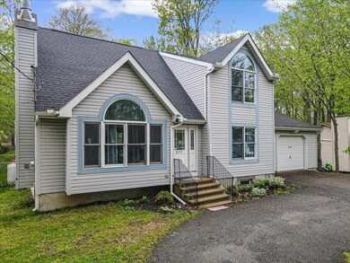 822 Trafalgar Rd, Tobyhanna, PA 18466 - photo 2