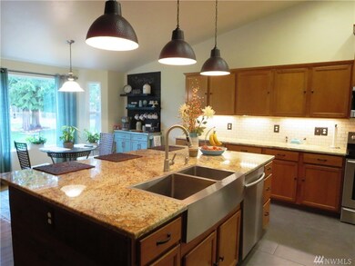 14703 Lindsay Loop SE, Yelm, WA 98597 - photo 3