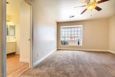 Master window seat