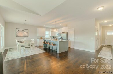 432 Windy Acres Knoll Dr, Hendersonville, NC 28792 - photo 6