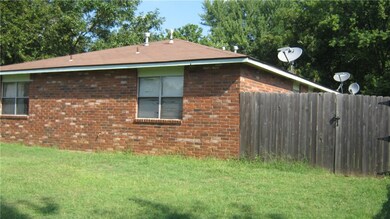 999 Hendrix St, Rogers, AR 72756 - photo 2