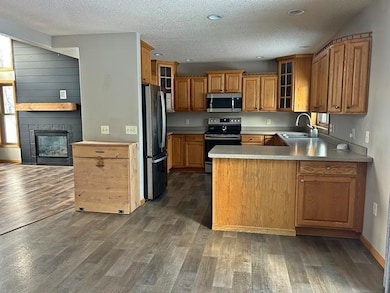 2511 S Apple Ave, Marshfield, WI 54449 - photo 6