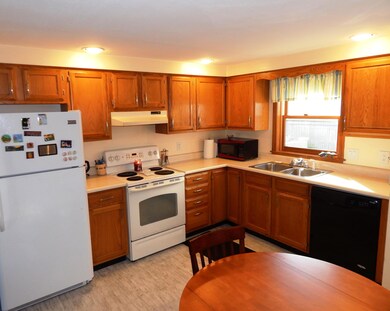25 Smithwheel Rd unit 10, Old Orchard Beach, ME 04064 - photo 3