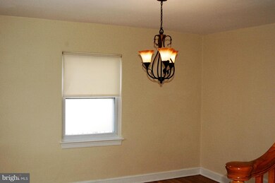 5015 56th Ave, Hyattsville, MD 20781 - photo 6