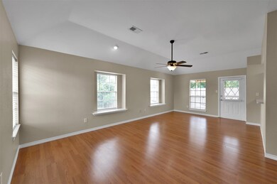 1141 Lovett St unit 4, Tomball, TX 77375 - photo 6