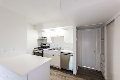 6320 N 16th St unit 217, Phoenix, AZ 85016 - photo 5