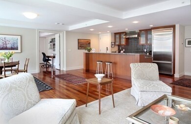 4 Battery Wharf unit 4405, Boston, MA 02109 - photo 3