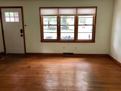 Living Room c