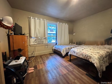 41-41 Denman St, Elmhurst, NY 11373 - photo 6