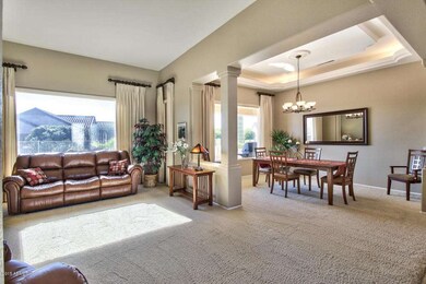 15749 W Spring Tree Way, Surprise, AZ 85374 - photo 6