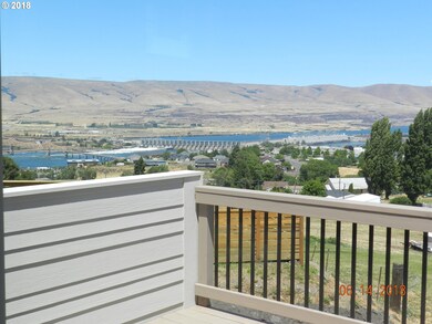 1303 Lambert St, the Dalles, OR 97058 - photo 5