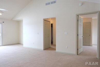 4575 N Thornhill Dr unit 203B, Peoria, IL 61615 - photo 3