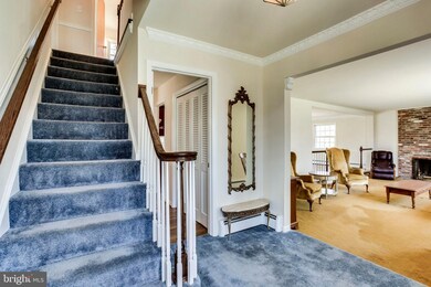 3300 Barkley Dr, Fairfax, VA 22031 - photo 6