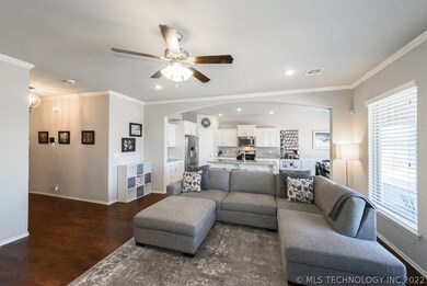 3924 S 201st East Ave, Broken Arrow, OK 74014 - photo 6