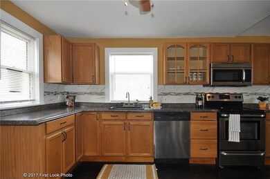 24 Tower St, Pawtucket, RI 02860 - photo 4