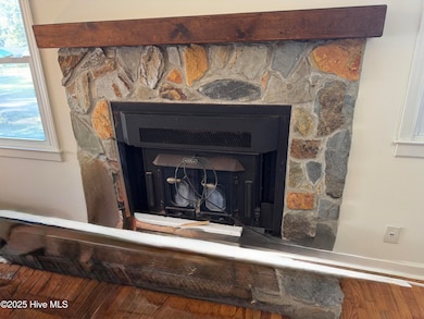 121 Laurel Dr, Wilmington, NC 28401 - photo 4