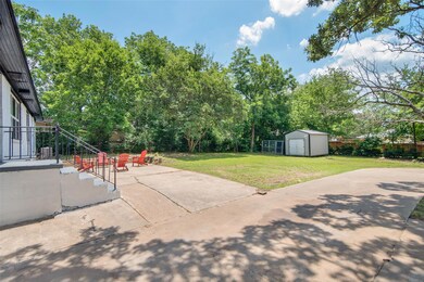 1330 W Day St, Denison, TX 75020 - photo 2