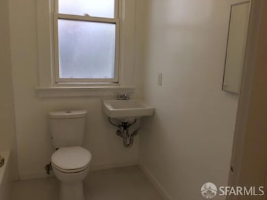 1324 Vallejo St, San Francisco, CA 94109 - photo 4