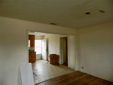 2418 Moreau St, Houston, TX 77093 - photo 2