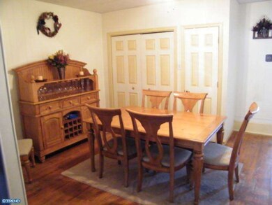 4533 E Thompson St, Philadelphia, PA 19137 - photo 5