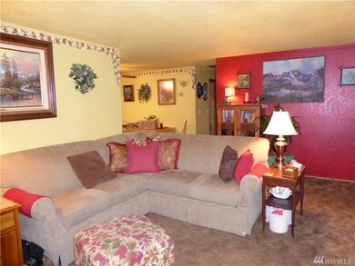 15101 Spanaway Loop Rd S, Spanaway, WA 98387 - photo 2