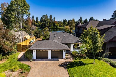 826 NW Harmon Blvd, Bend, OR 97701 - photo 2