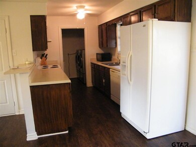 10549 Rolling Pines Dr, Tyler, TX 75707 - photo 6