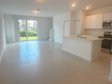 393 SE Crossoak Ln, Port Saint Lucie, FL 34984 - photo 2