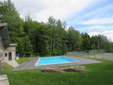 11 B Snowtree Birches Common unit 11 B, Dover, VT 05356 - photo 3