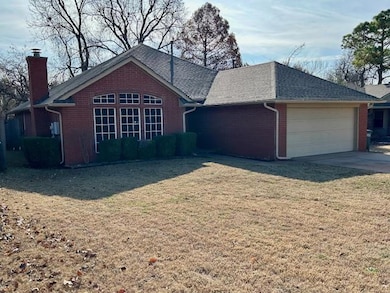 1804 Gray Fox Dr, Edmond, OK 73003 - photo 2