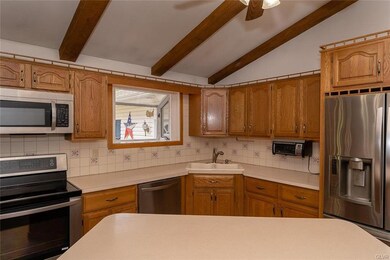 4828 Main Rd W, Emmaus, PA 18049 - photo 5